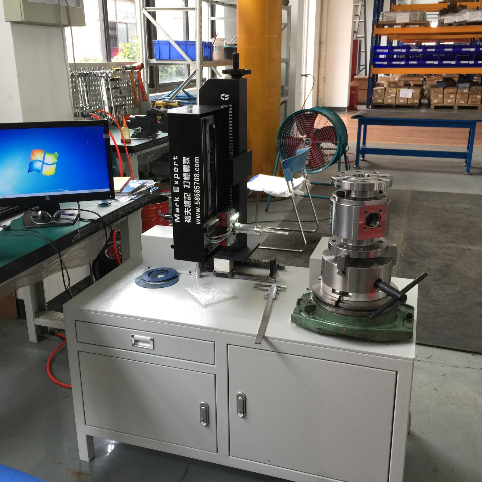 臥式法蘭氣動打標機